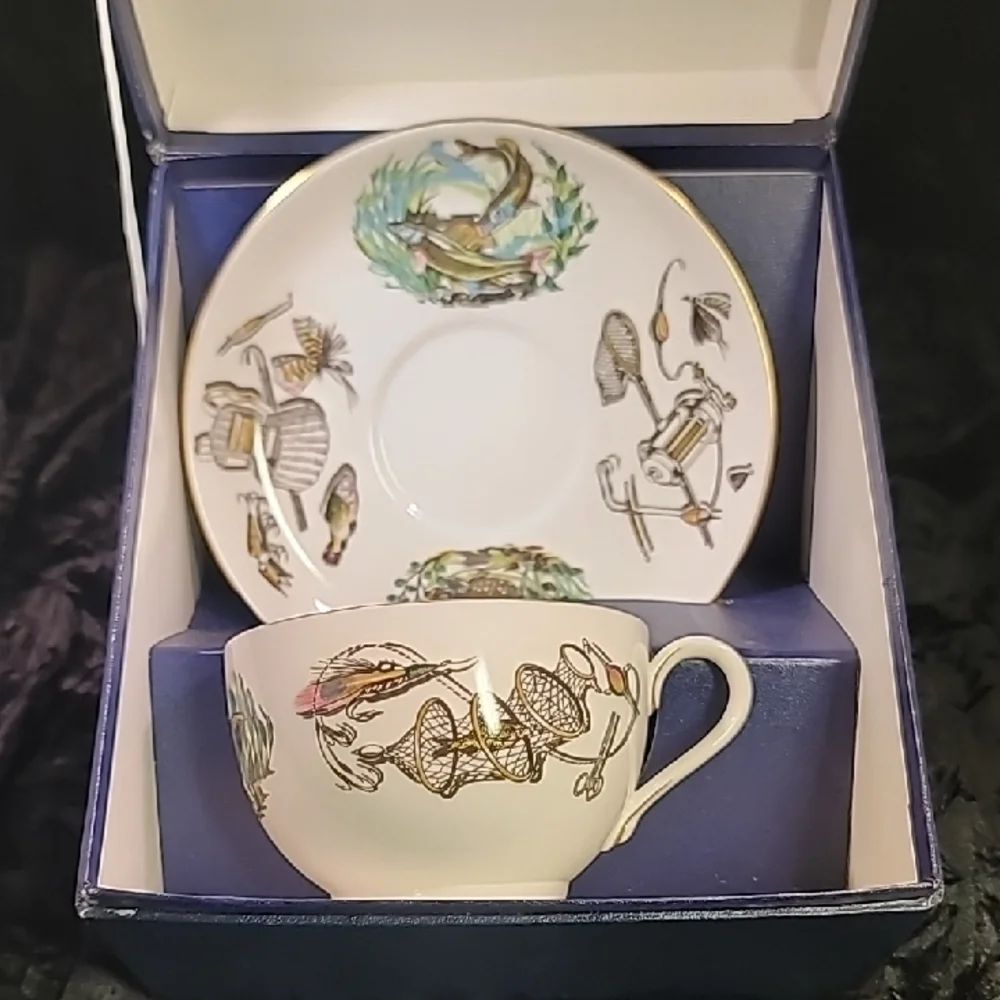 0793. Royal Worcester ~ Cream & Gold ~ Fishing Motif ~ VIP ~Tea Cup Set ~ GIFT?